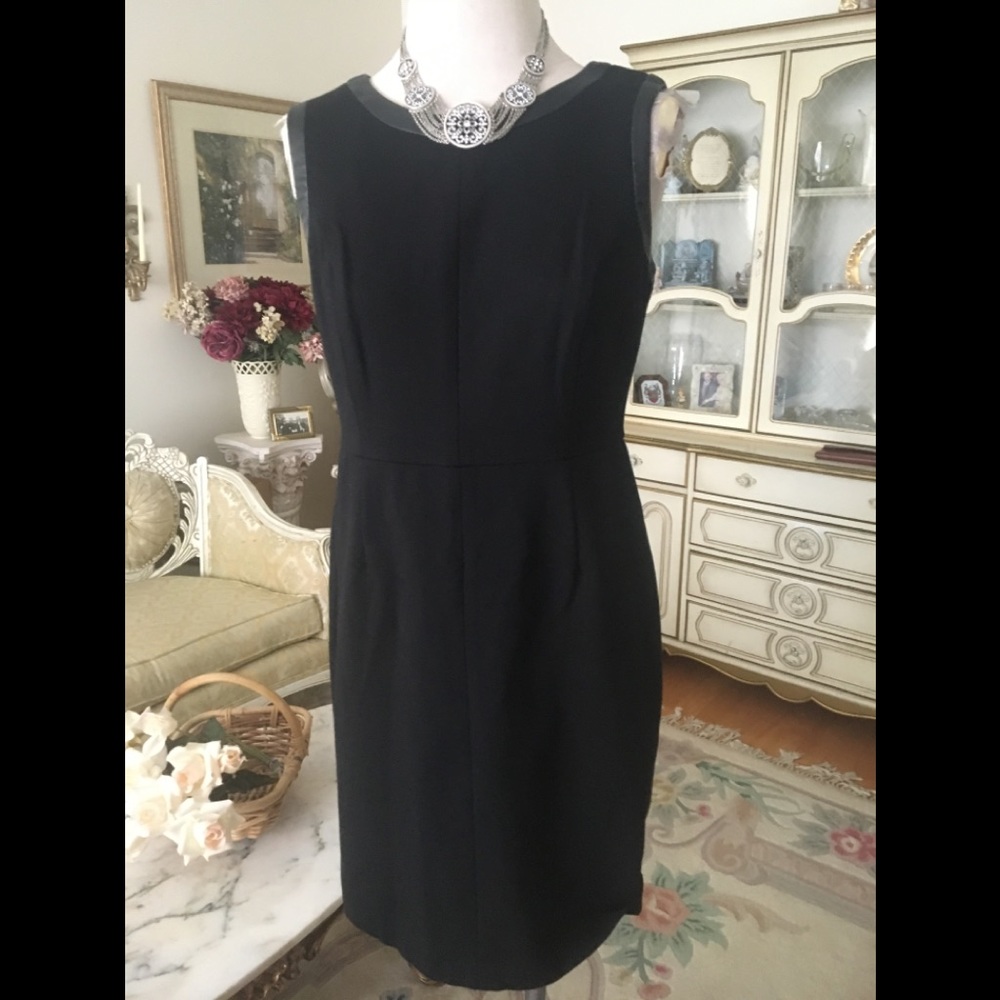 Talbots like new black knit sheath dress faux leather trim size 8P - Picture 1 of 4